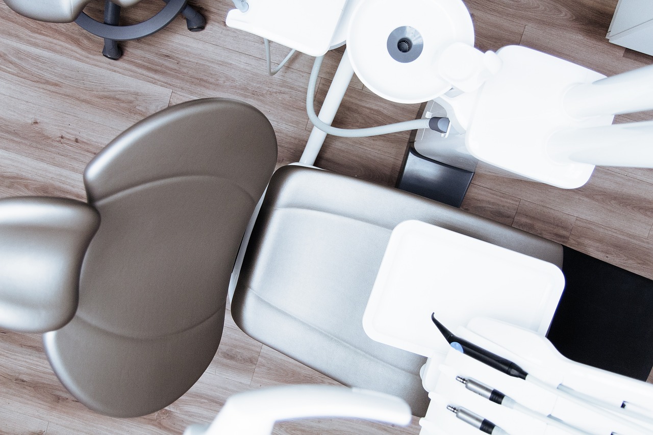 Die Bedeutung regelmäßiger Zahnarztbesuche auf der-zahn-blog.de